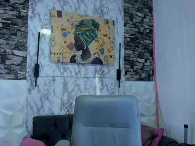 queencuarxxo webcam