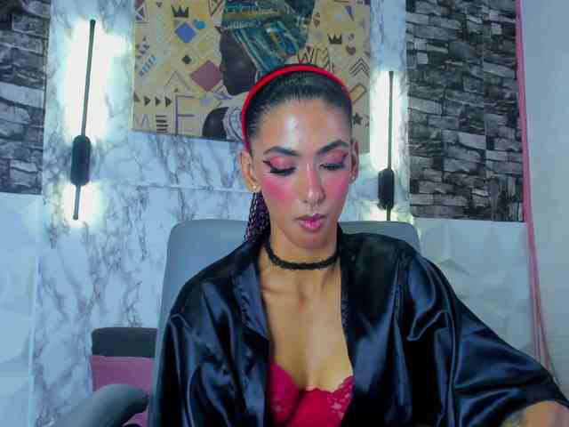 queencuarxxo webcam