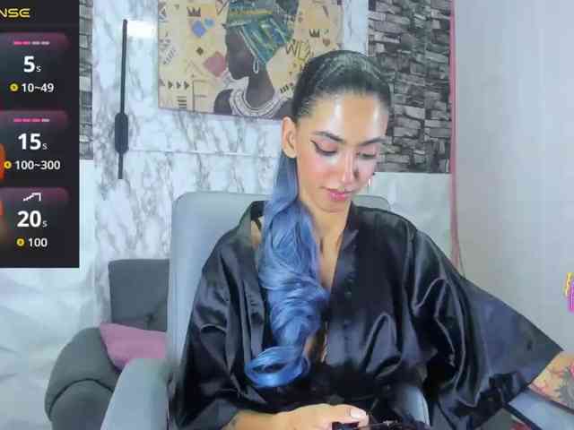 queencuarxxo webcam