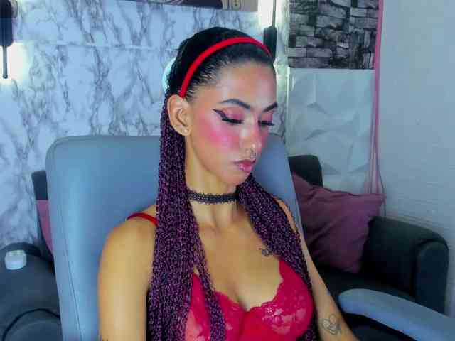 queencuarxxo webcam