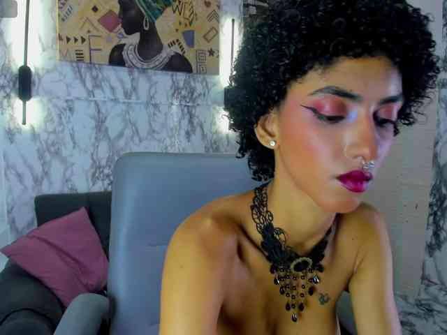 queencuarxxo