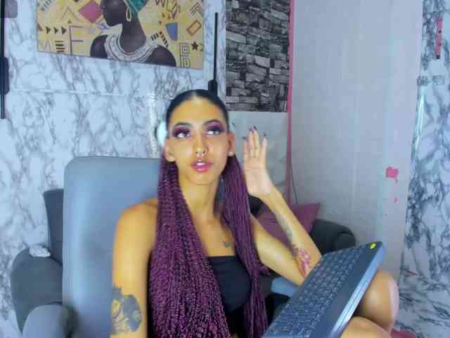 queencuarxxo queencuarxxo