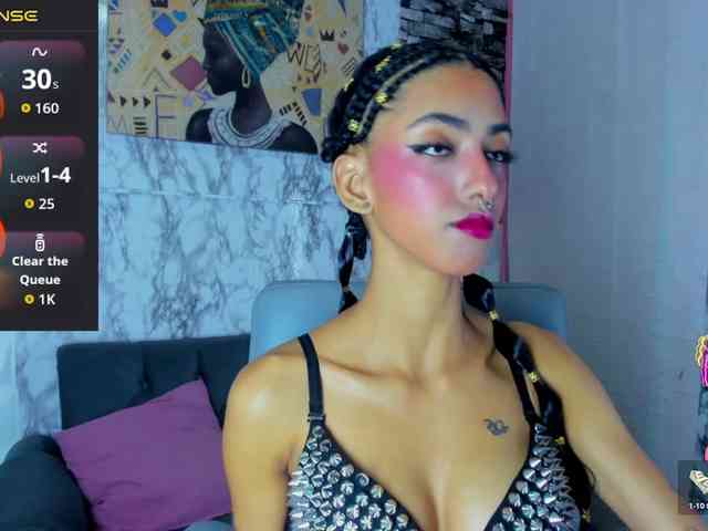 queencuarxxo webcam