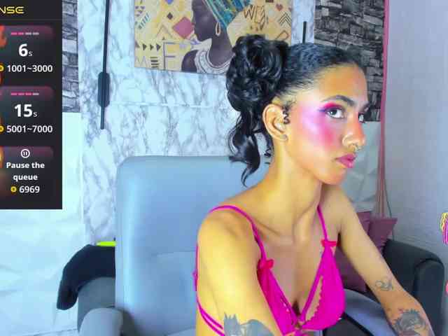 queencuarxxo webcam