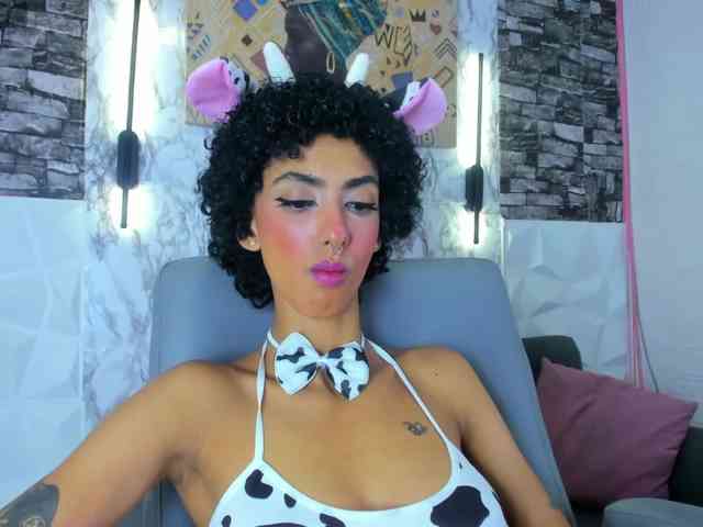 queencuarxxo webcam