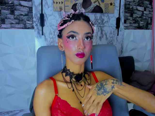 queencuarxxo webcam