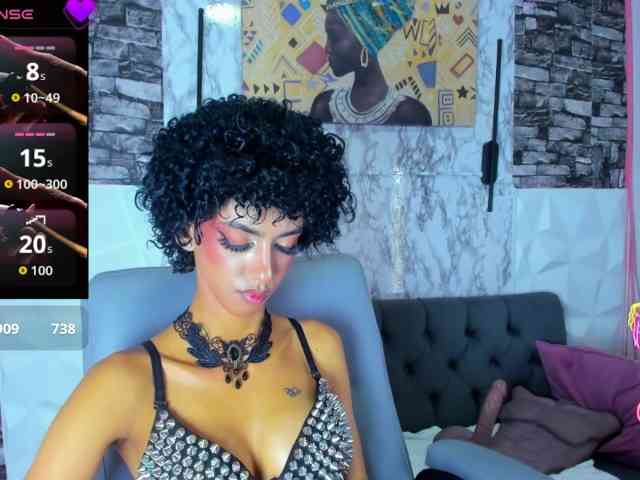 queencuarxxo webcam
