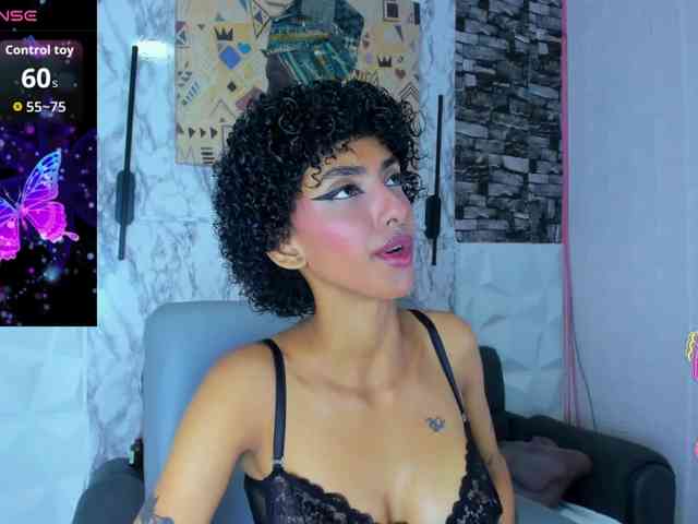 queencuarxxo webcam