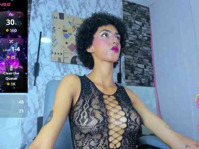 queencuarxxo webcam