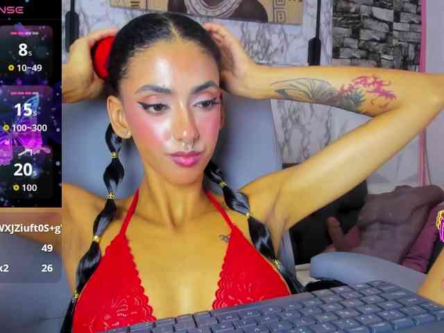 queencuarxxo webcam