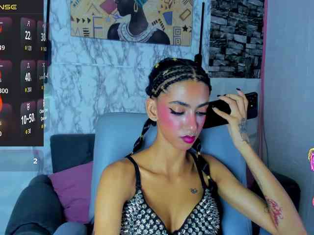 queencuarxxo webcam