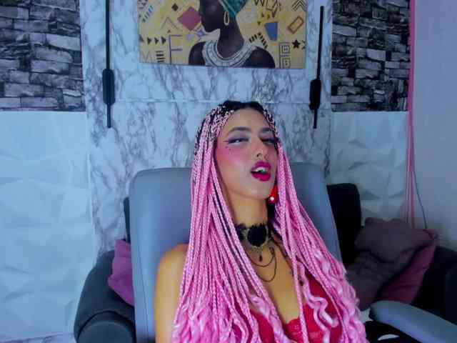 queencuarxxo webcam