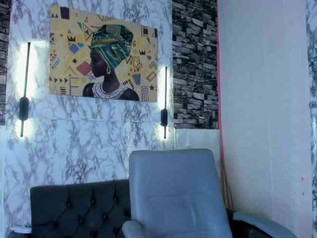 queencuarxxo webcam