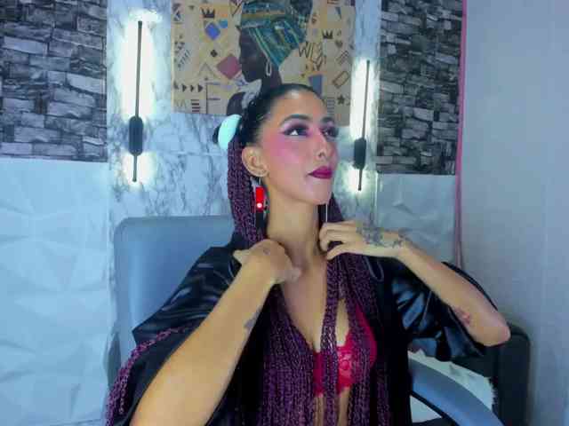 queencuarxxo webcam