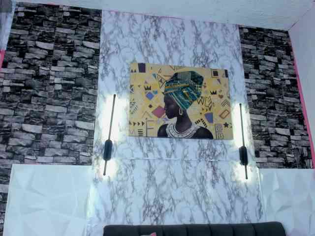 queencuarxxo webcam