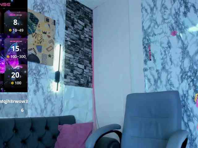 queencuarxxo webcam