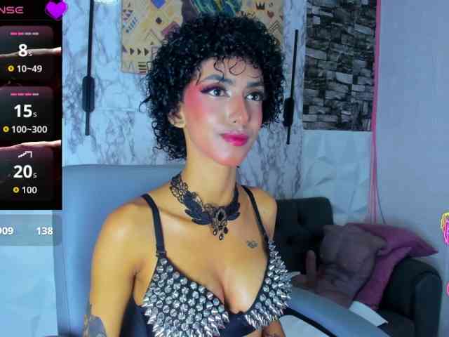 queencuarxxo webcam