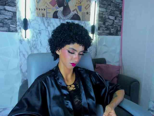 queencuarxxo webcam