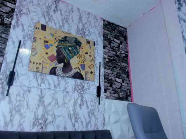 queencuarxxo webcam
