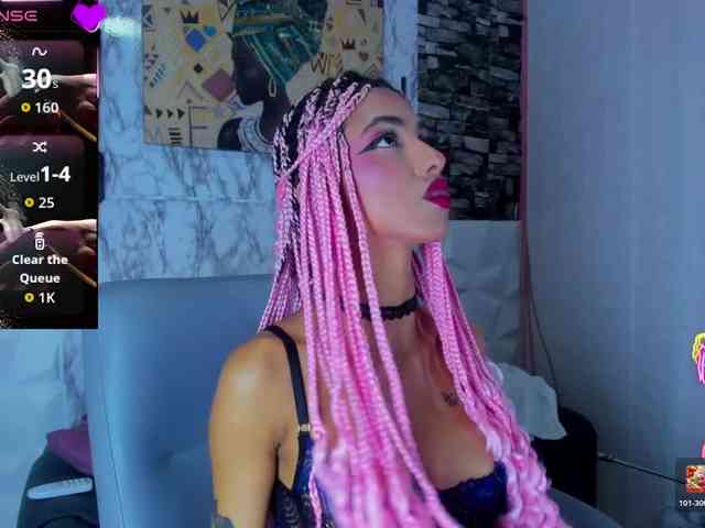 queencuarxxo webcam
