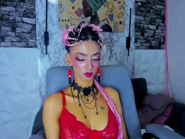 queencuarxxo webcam