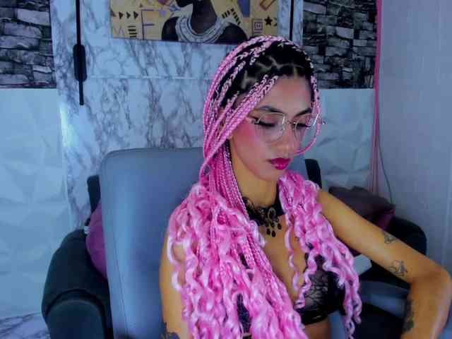 queencuarxxo queencuarxxo