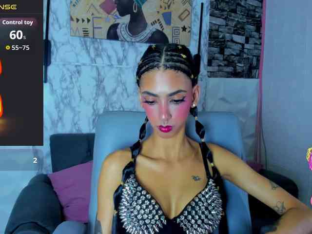 queencuarxxo webcam