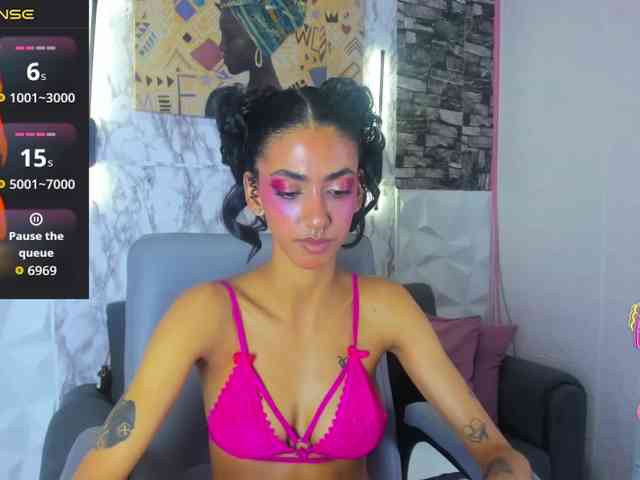 queencuarxxo Sex Cam Show