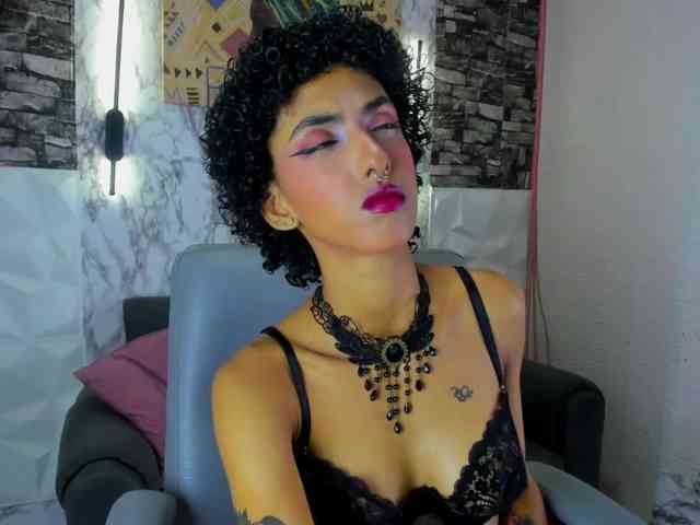 queencuarxxo webcam