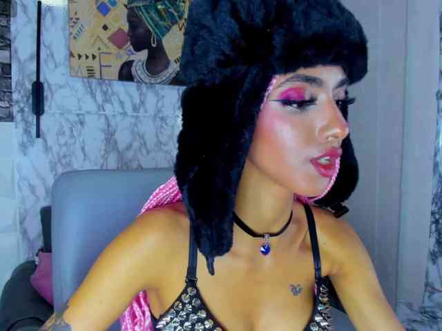 queencuarxxo webcam