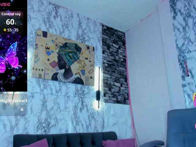 queencuarxxo webcam