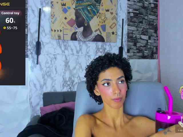 queencuarxxo webcam