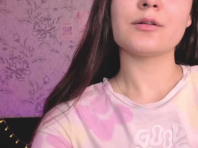 annie-fleur live cam on BongaCams