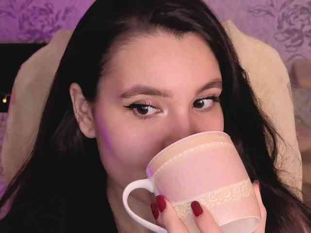 annie-fleur Live Webcam on BongaCams