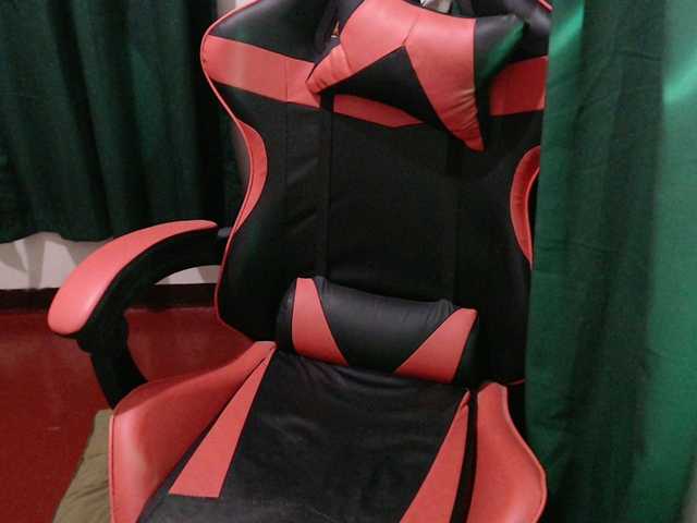 Enchantressxxshaira's BongaCams show and profile