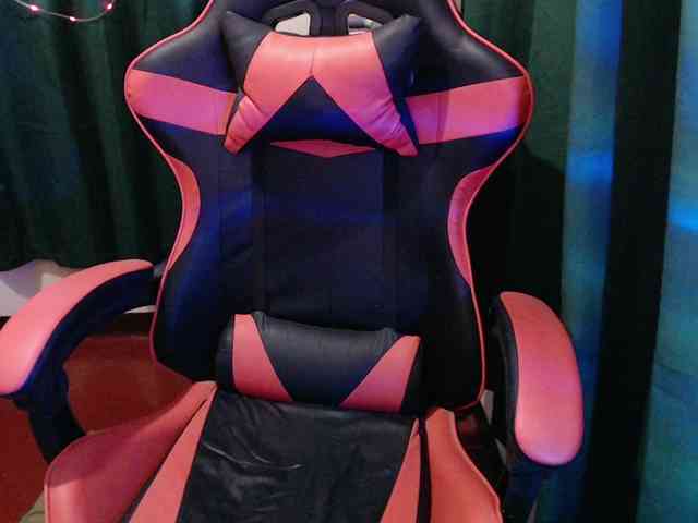 Enchantressxxshaira webcam