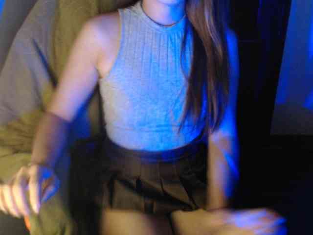 Enchantressxxshaira webcam