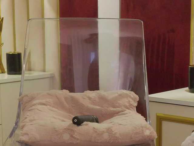 ChloeSins live cam on BongaCams