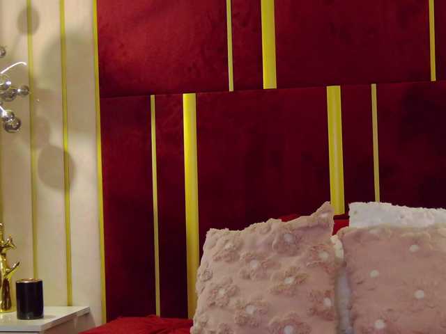 Preview of chloesins