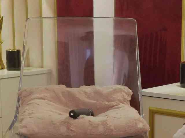 ChloeSins webcam