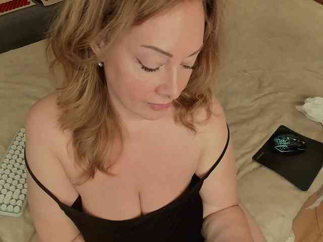 AlisaSweety webcam