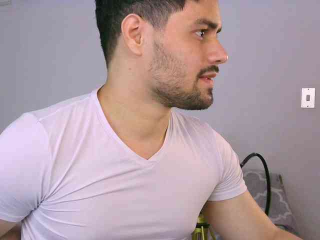 ZohanMohamedUSA Live Webcam on BongaCams
