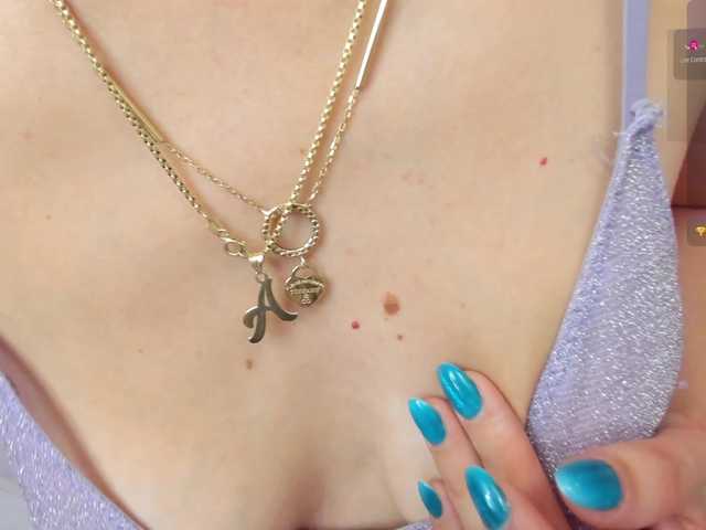 aliciahazel live cam on BongaCams