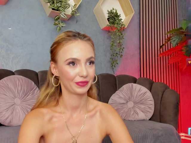 aliciahazel live cam on BongaCams