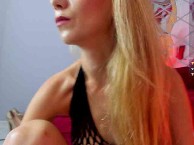 aliciahazel Live Webcam on BongaCams