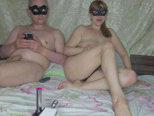SoftVelvetCouple webcam
