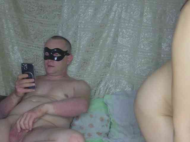SoftVelvetCouple webcam