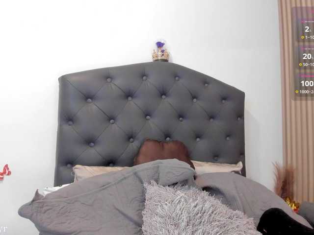 misswhitneyr live sex show
