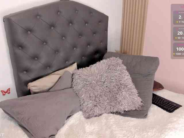 whitneyr webcam