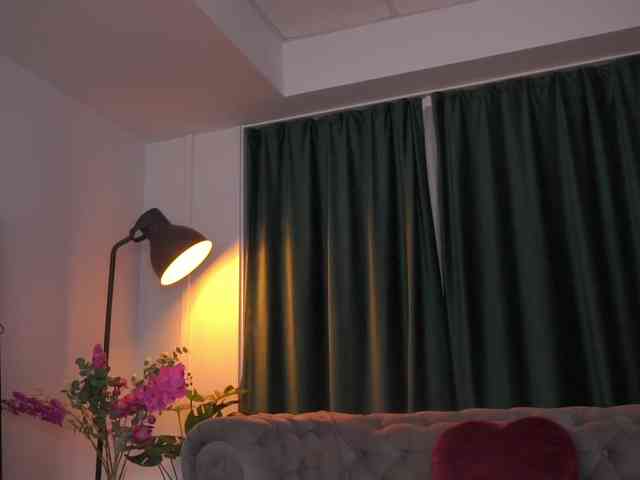 MidnightSeduction webcam